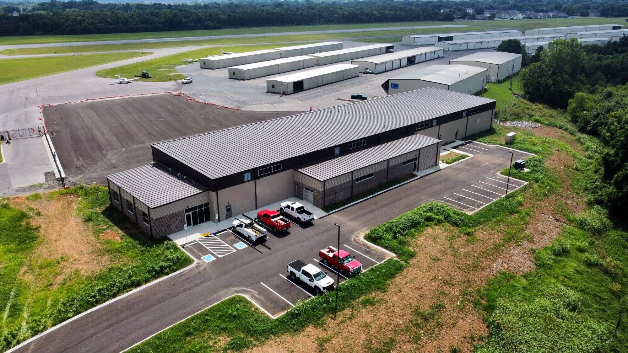19,000 square-foot facility for Mike Jones Aircraft Inc. is now complete!